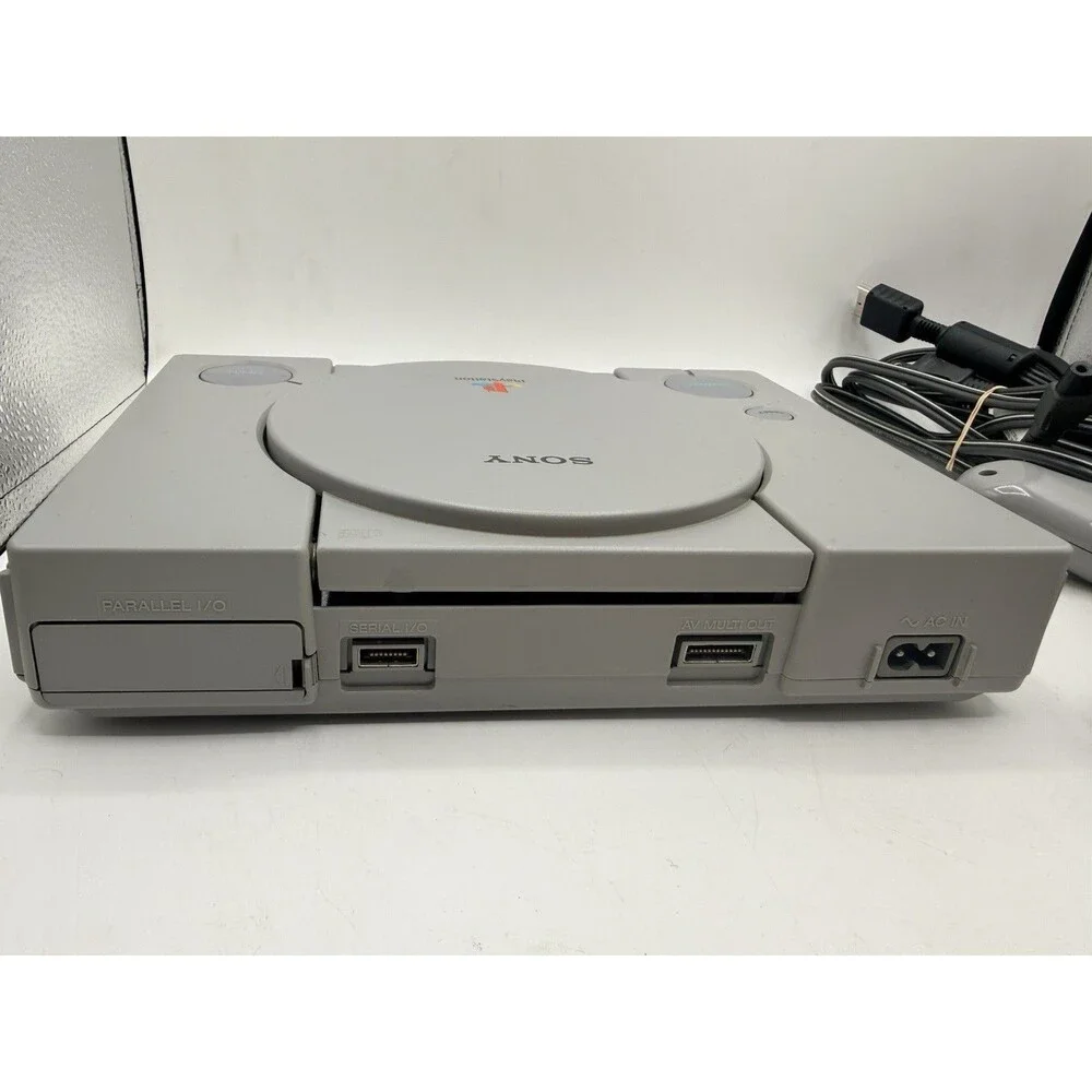Sony PlayStation 1 PS1 Console SCPH-5501 WORKS GREAT w/ Controller Power AV Cord
